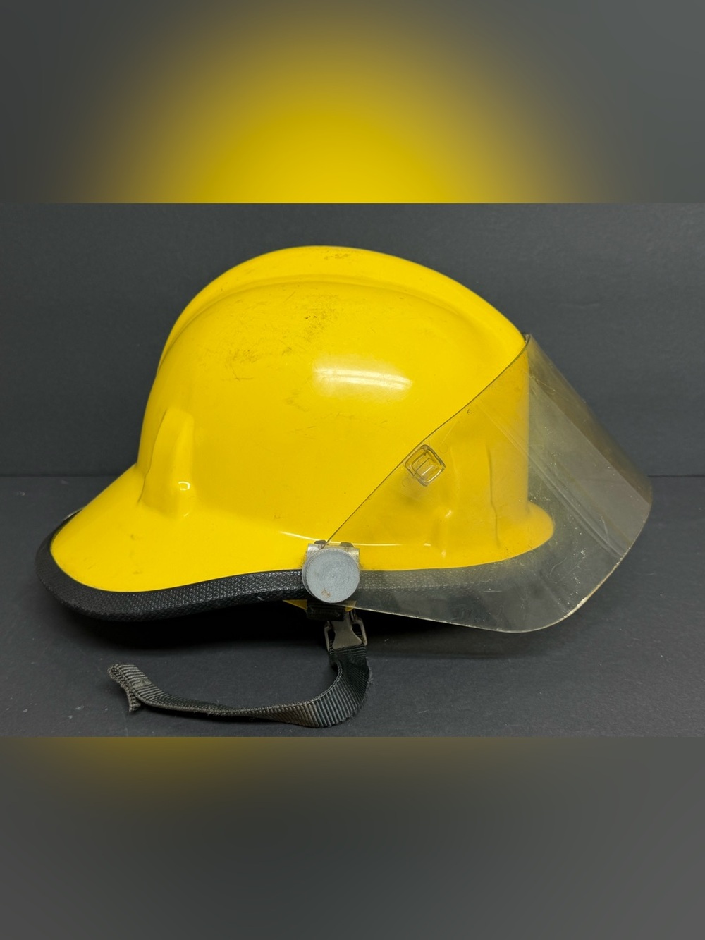 Vintage 90’s Cairns & Brothers Fire Fighter Yellow Style 660X ADJUSTABLE